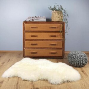 1040213494_2_Peau_de_mouton_DOUCHKA_BLANC.jpg Peau de mouton DOUCHKA BLANC