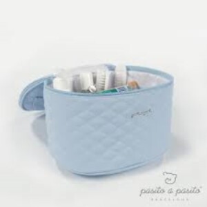 P73764_3_Vanity_Ines_matelasse_Bleu_Pasito_A_Pasito Vanity Ines matelassé Bleu