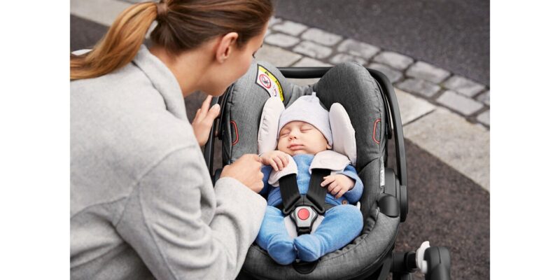STOKKE® IZI GO MODULAR™ X1 BY BESAFE®