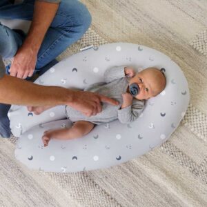 B62_4_Buddy_Blue_Grey_Moon_Doomoo Coussin D'allaitement et Maternité BUDDY, Blue Grey Moon