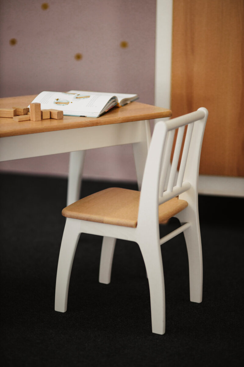 Geuther_5_SET20_WENA_Bambino_Chaise_Blanc_Naturel Table avec 2 Chaises BAMBINO Blanc Naturel