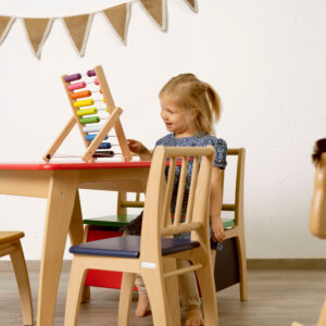 Geuther_8_SET20_Couleur_BT_Ensemble_Bambino_Multicouleur Table avec 2 Chaises BAMBINO Multicolores