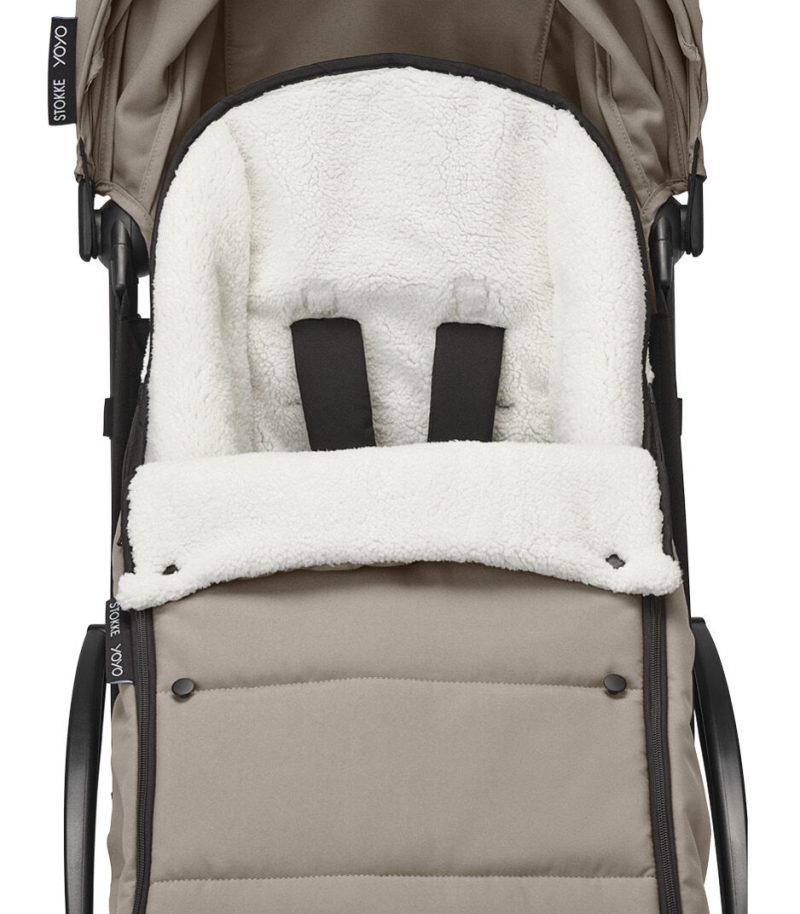 YOYO3 6PLUS Taupe FOOTMUFF First button detail Front Chanceliere Taupe YOYO3 6PLUS Taupe FOOTMUFF First button detail Front Chanceliere Taupe