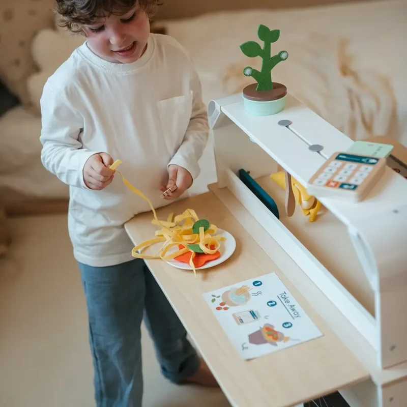 Eurekakids 69182574 4 Cuisine À Emporter Cuisiner Et Servir