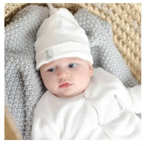 Sophie La Girafe 8505024 1 Sophie La Girafe + Bonnet Naissance V Blanc Et Gris