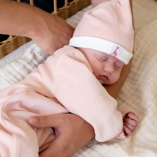 Sophie La Girafe 8505043 1 Sophie La Girafe +bonnet Naissance V Rose 0 1 Mois
