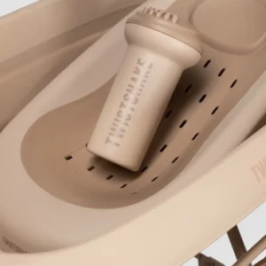 Twistshake 79276 5 Kit Deluxe Baignoire Mocha Pliable Pour Bébé Avec Support+rince cheveux+jouets De Bain 0m+ Twistshake 79276 5 Kit Deluxe Baignoire Mocha Pliable Pour Bébé Avec Support+rince cheveux+jouets De Bain 0m+